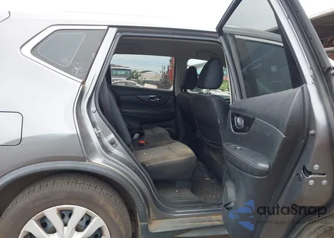 2017 Nissan Rogue S z USA, uszkodzony, nr VIN JN8AT2MT8HW381847